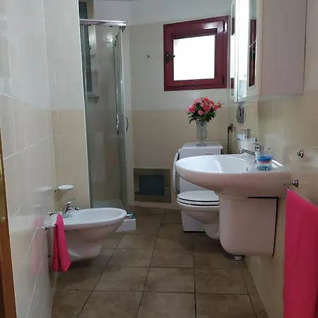 Apartment Domino 12 *